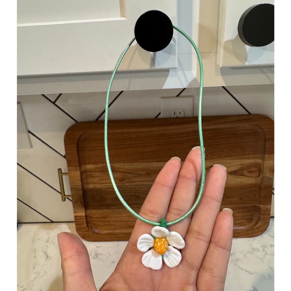 handmade glass daisy pendant necklace choker with 925 silver clasps 90s vibe